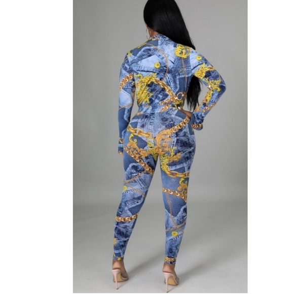 2 Piece Set - Picture 2 of 4